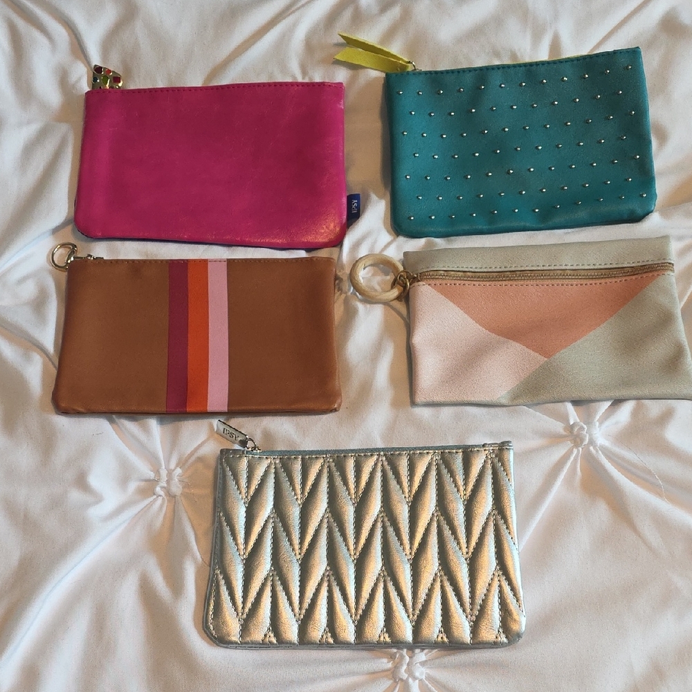 Ipsy SET Of 5 Cosmetic Bags